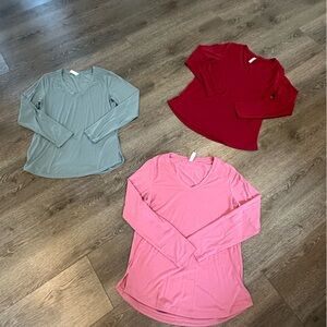 Athleta 3 Essential long  Sleeve Tops